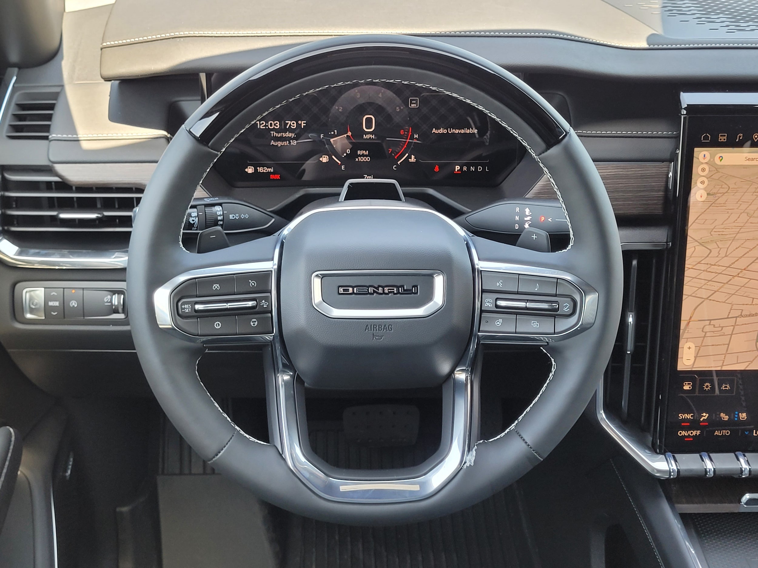 2026 GMC Acadia Denali - Photo 10