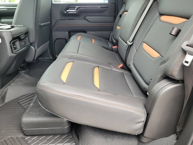 2026 GMC Sierra 2500HD AT4 - Photo 25