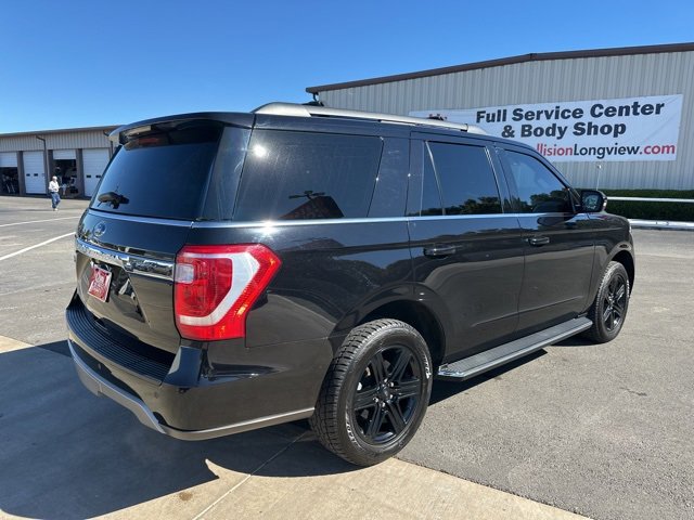 2021 Ford Expedition XLT photo 4