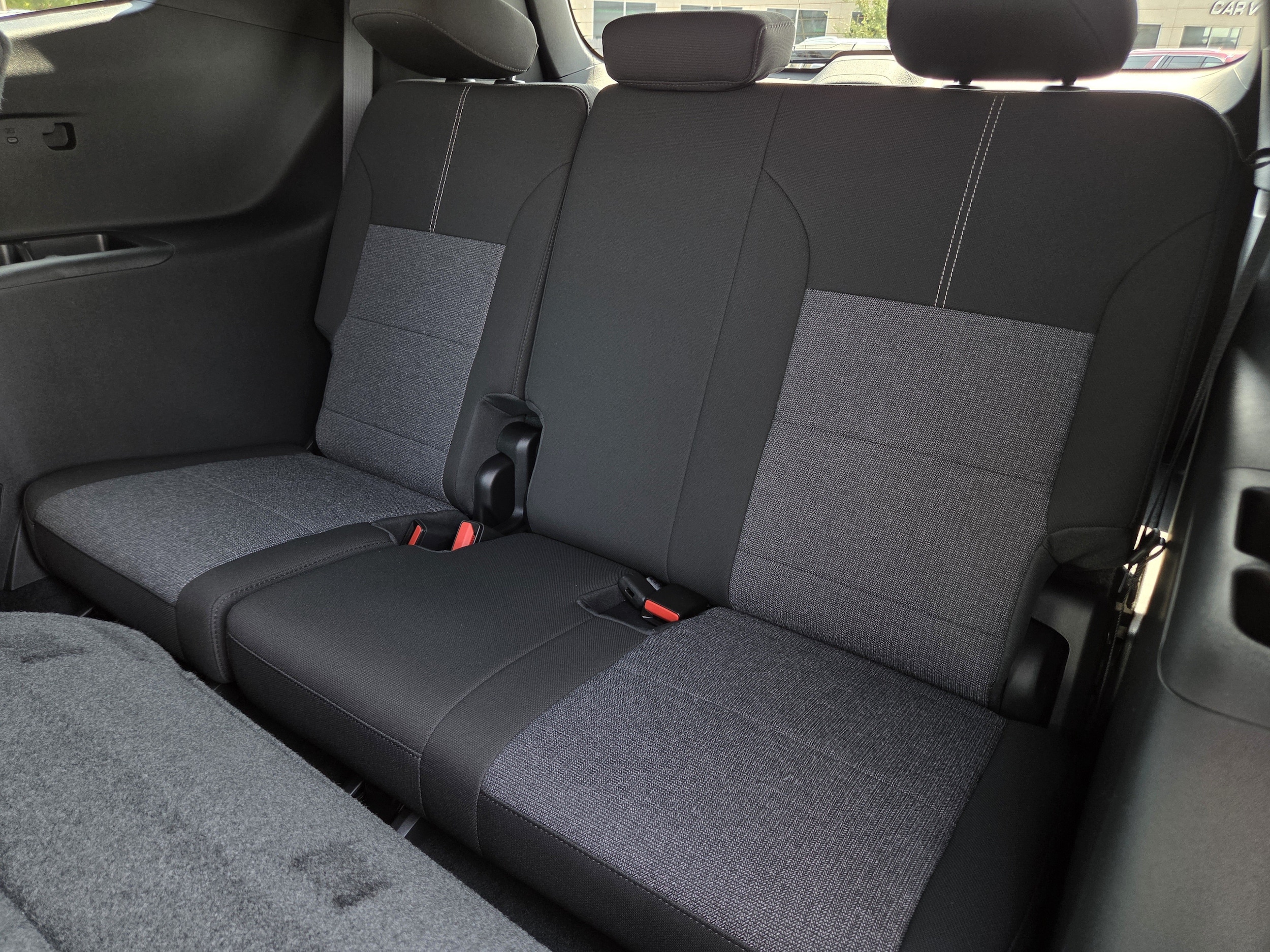 2027 GMC Acadia Elevation - Photo 24