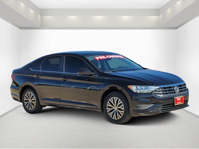 Used 2021 Volkswagen Jetta SE with VIN 3VWC57BU8MM094829 for sale in Longview, TX
