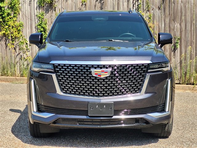2024 Cadillac Escalade Premium Luxury photo 2