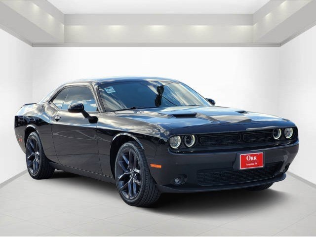 2023 Dodge Challenger SXT's photo