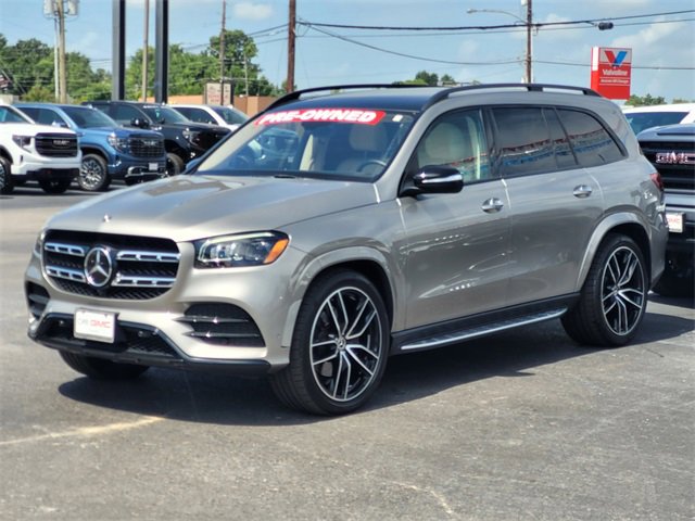 2021 Mercedes Benz GLS 580 photo 3