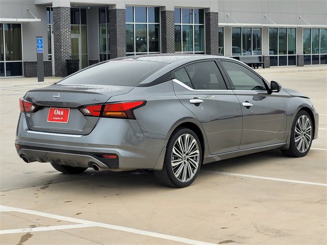 2023 Nissan Altima 2.5 SL photo 3