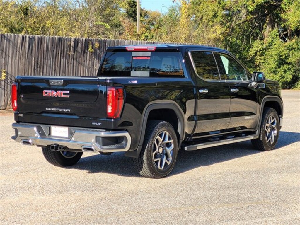 New 2026 GMC Sierra 1500 SLT Truck