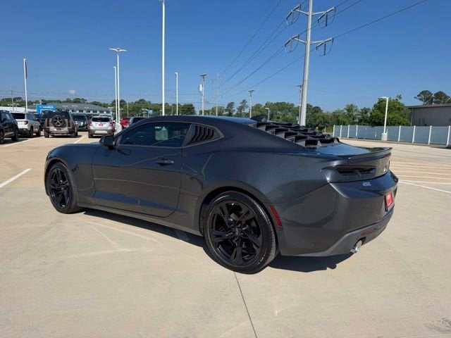 2016 Chevrolet Camaro 2.0 1LT's photo