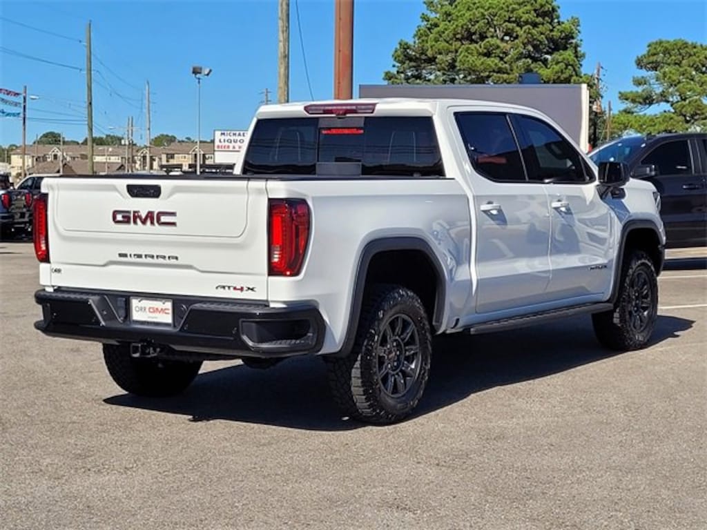 Used 2024 GMC Sierra 1500 AT4X Truck
