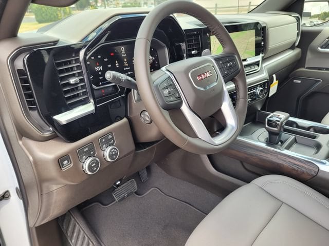 2026 GMC Sierra 1500 SLT - Photo 22