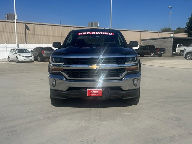 2018 Chevrolet Silverado 1500 LT photo 2