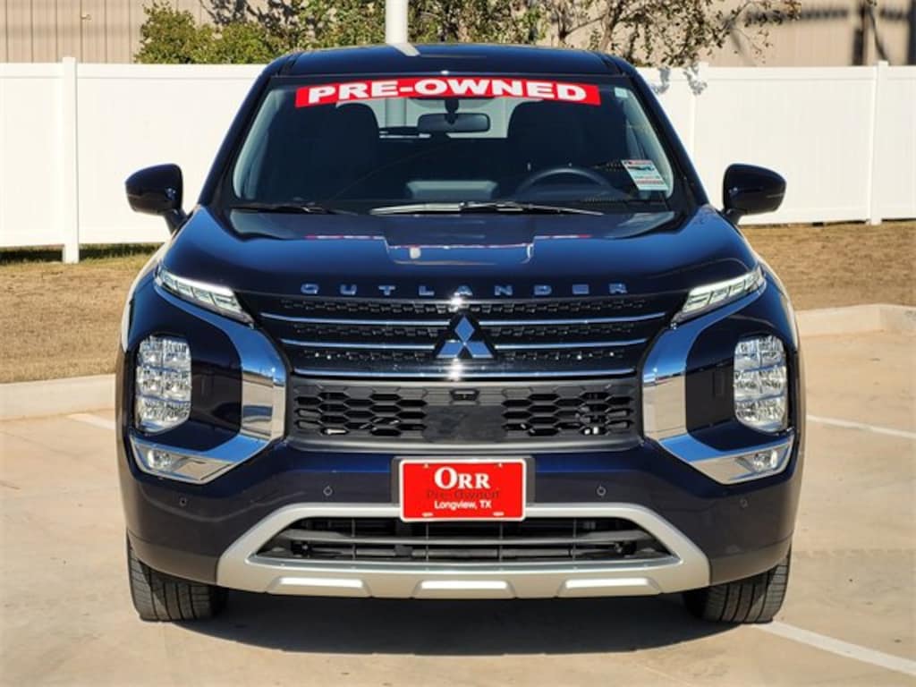 Used 2024 Mitsubishi Outlander SE