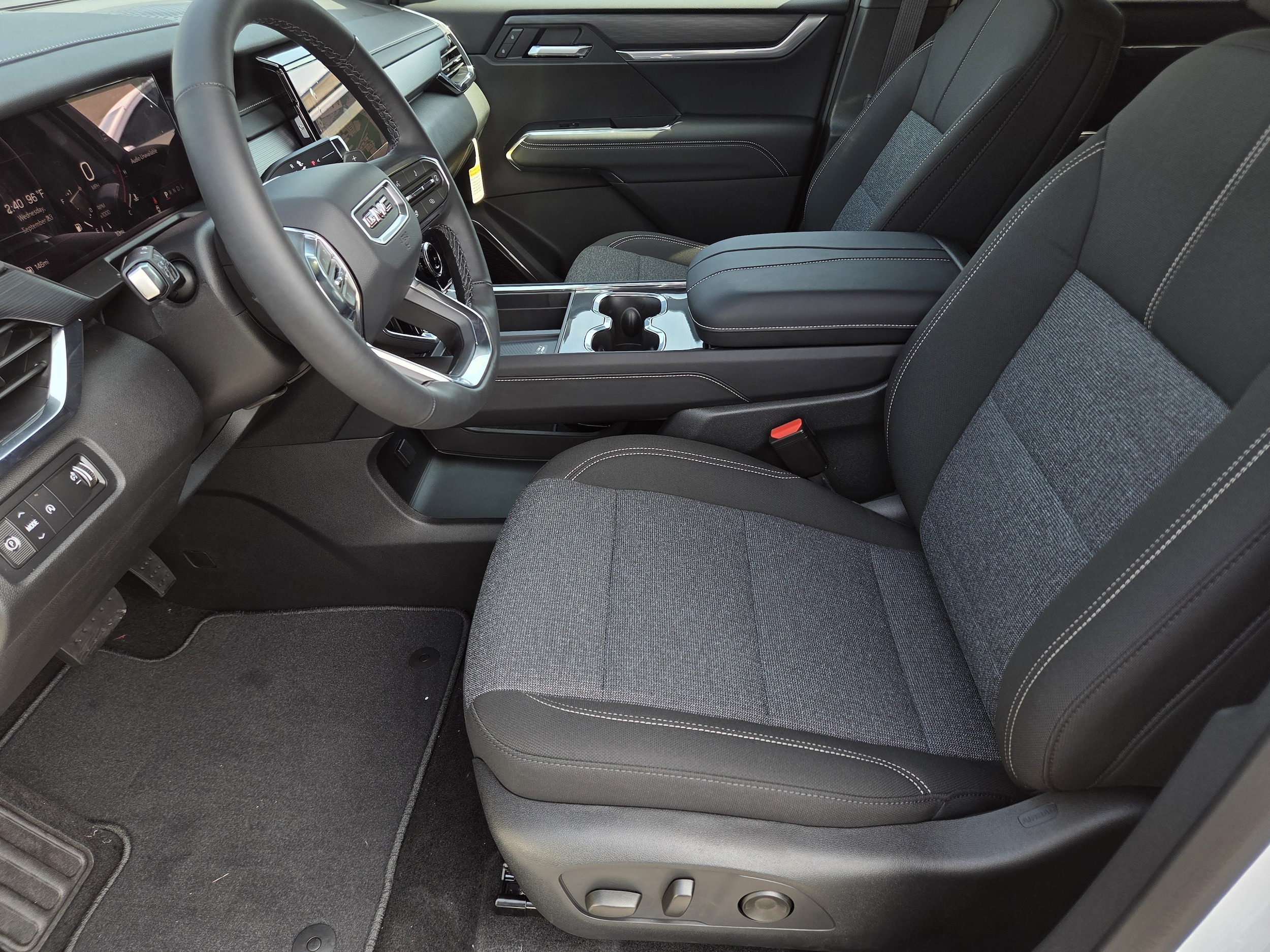 2027 GMC Acadia Elevation - Photo 17