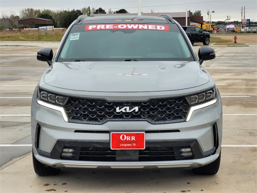 Used 2023 Kia Sorento SX