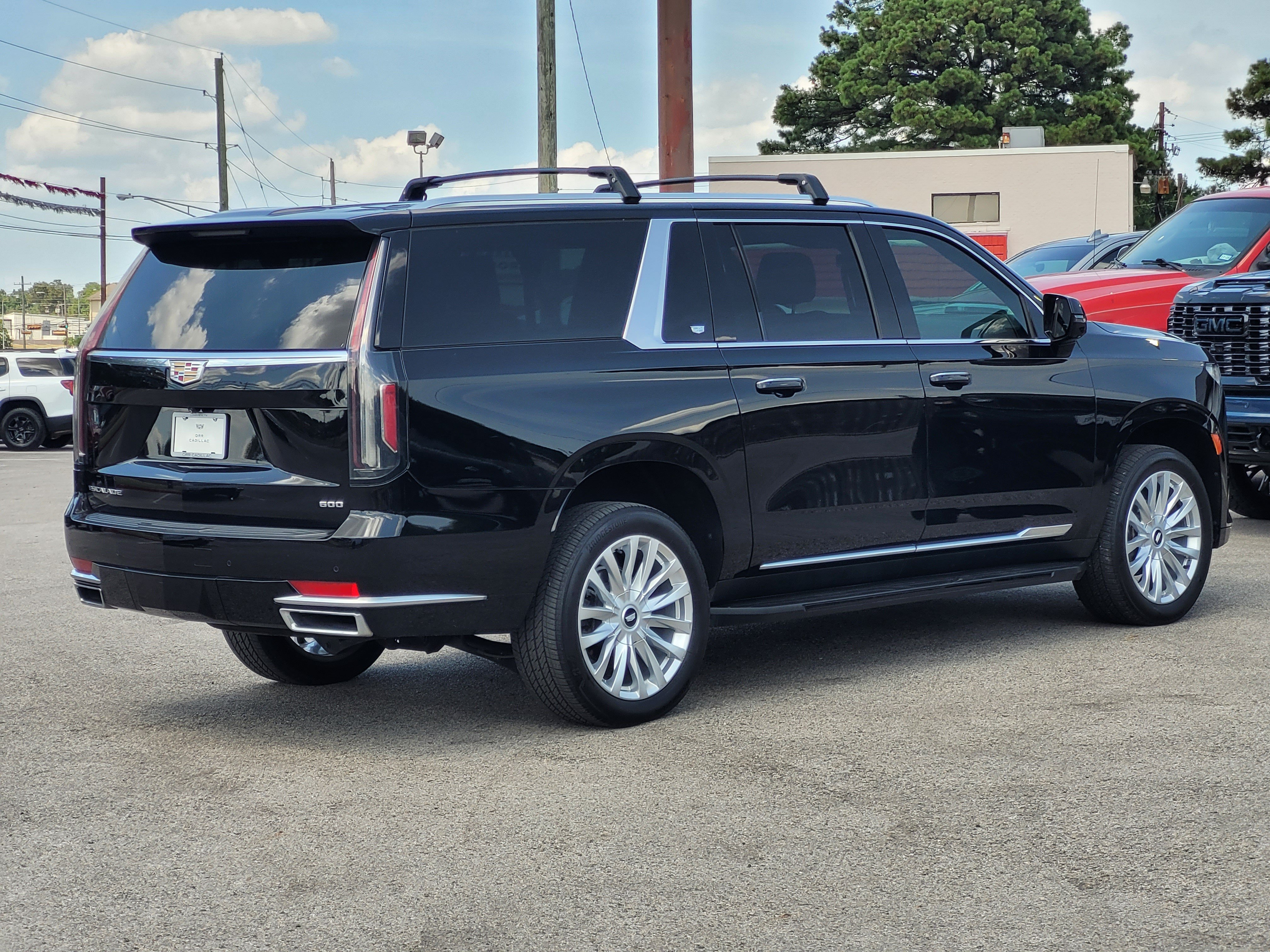 Used 2022 CADILLAC Escalade ESV Luxury SUV