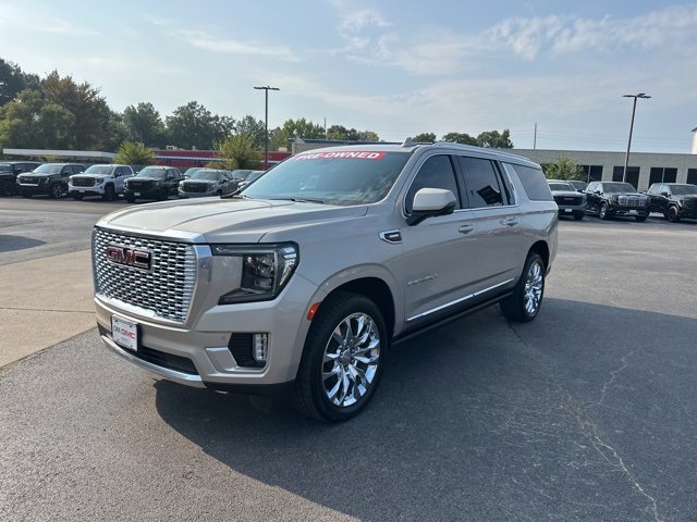 2022 Gmc Yukon XL Denali photo 2