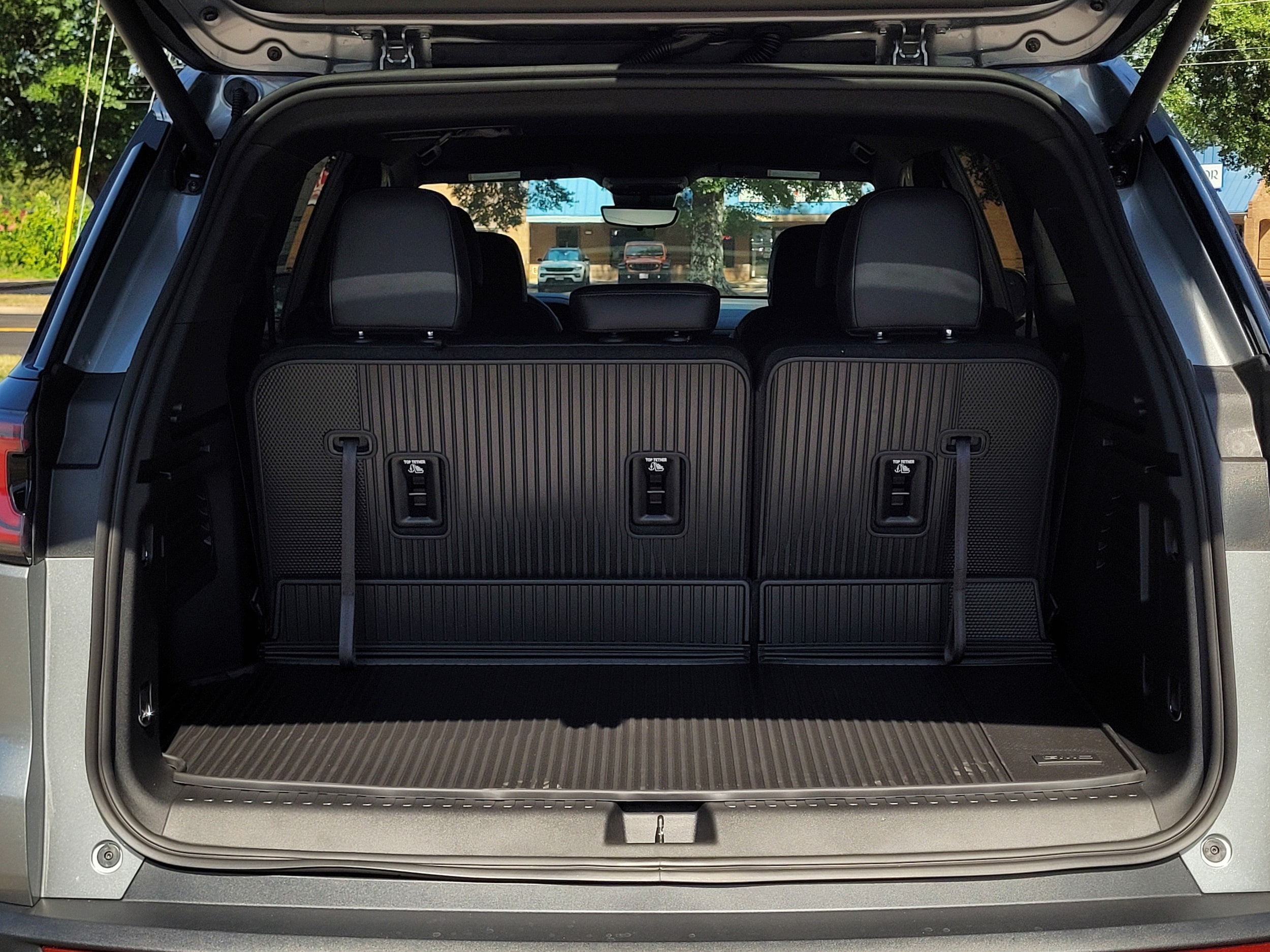 2027 GMC Acadia Elevation - Photo 9