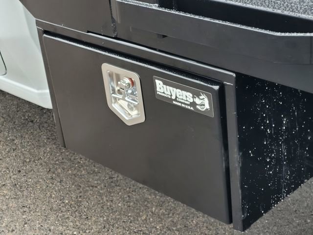 2026 GMC Sierra 3500HD Pro - Photo 8