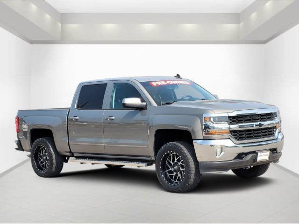 Used 2017 Chevrolet Silverado 1500 LT Truck
