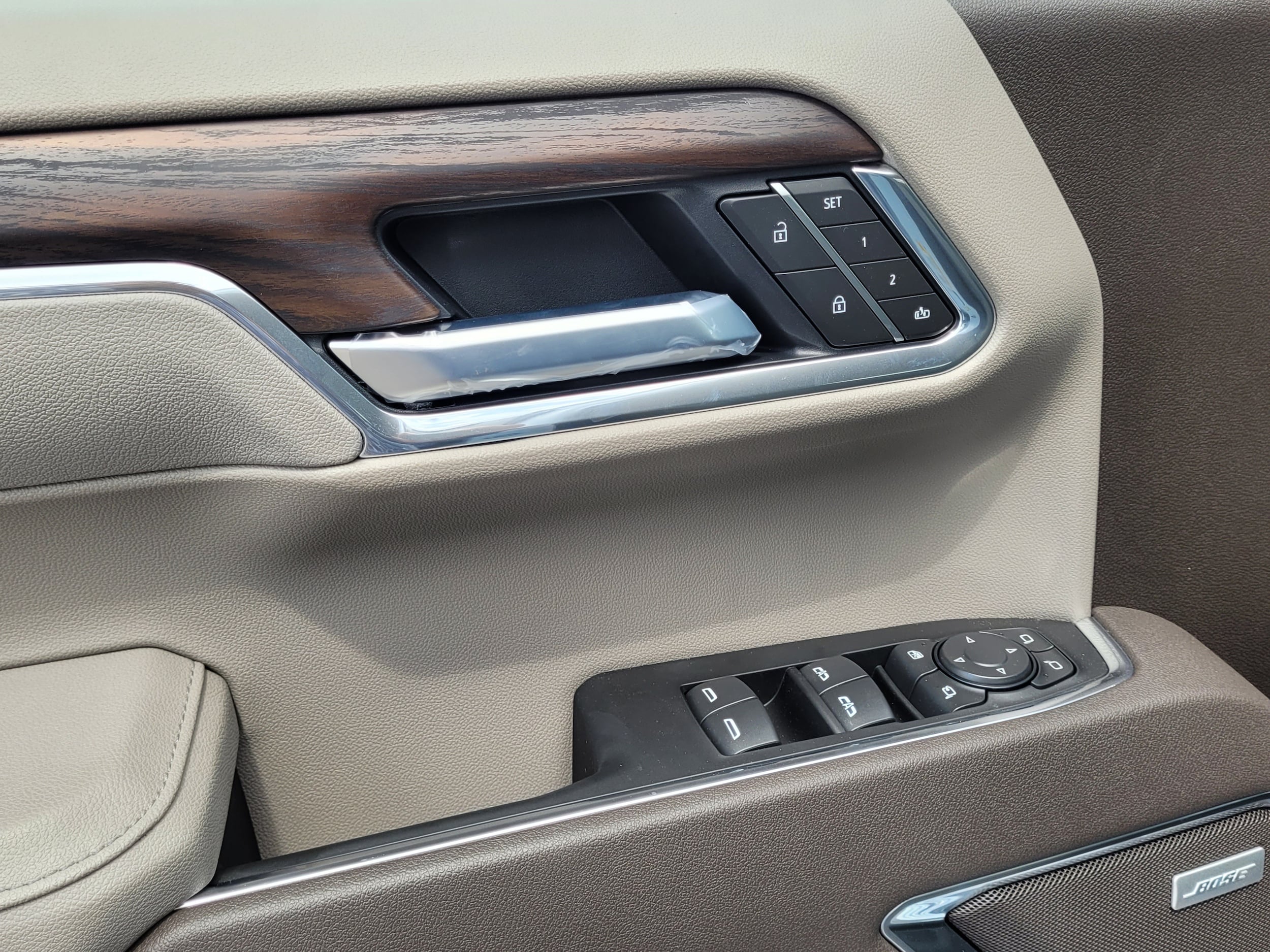 2026 GMC Sierra 1500 SLT - Photo 23