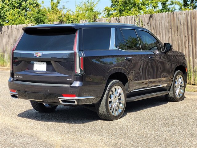 2024 Cadillac Escalade Premium Luxury photo 4