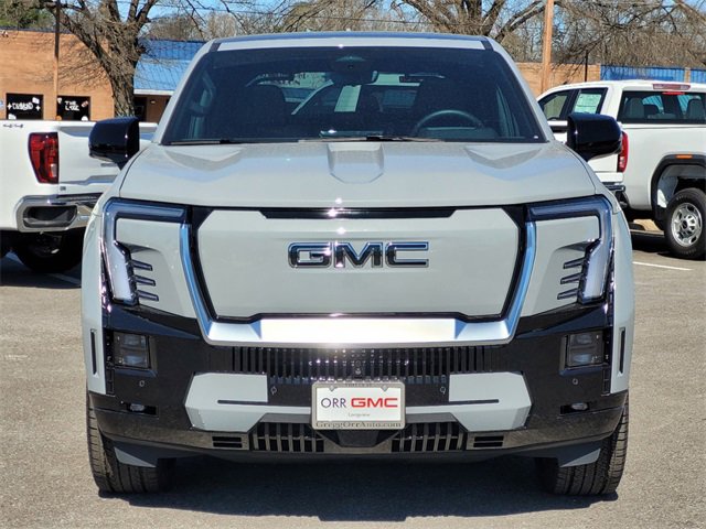 2025 Gmc Sierra EV Denali photo 2