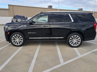 2023 GMC Yukon Denali SUV