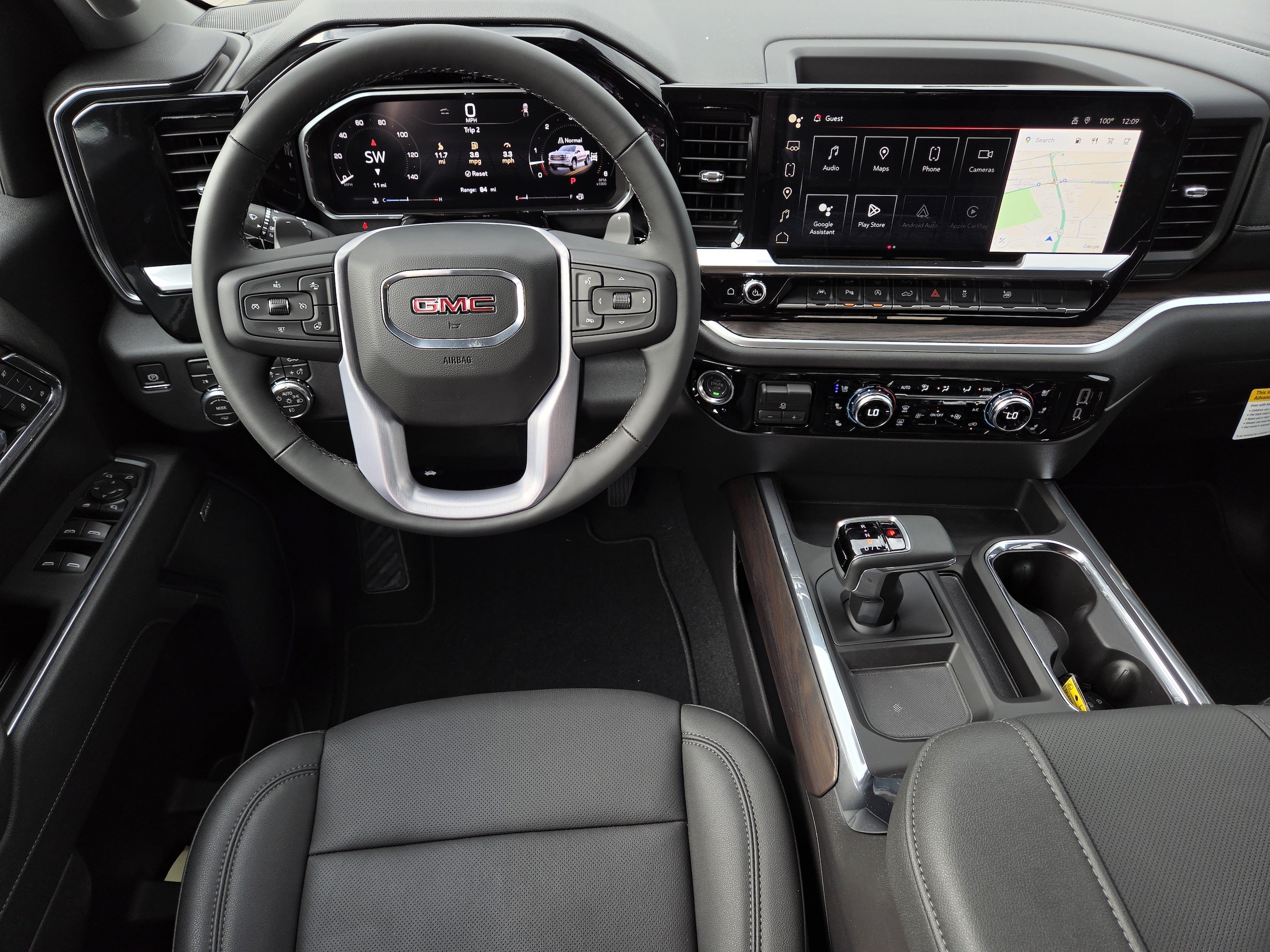 2026 GMC Sierra 1500 SLT - Photo 10