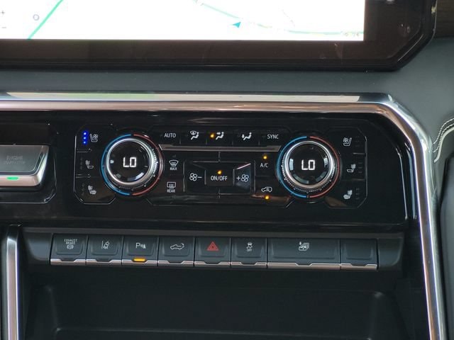 2026 GMC Sierra 3500HD Denali Ultimate - Photo 14