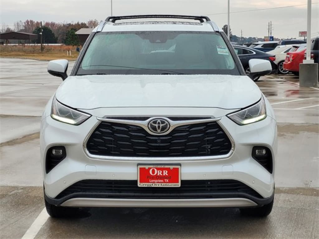 Used 2022 Toyota Highlander Platinum