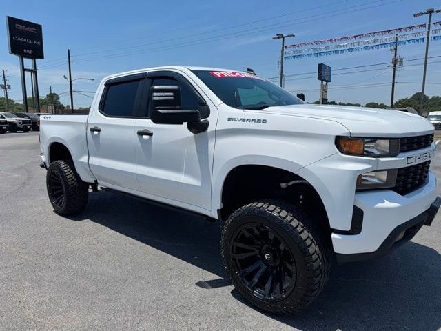 2021 Chevrolet Silverado 1500 Custom 4X4 Crew Cab Short Box's photo