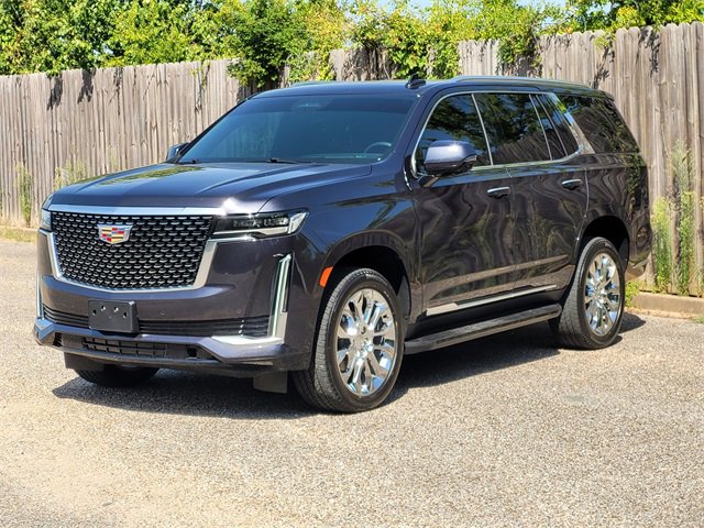 2024 Cadillac Escalade Premium Luxury photo 3