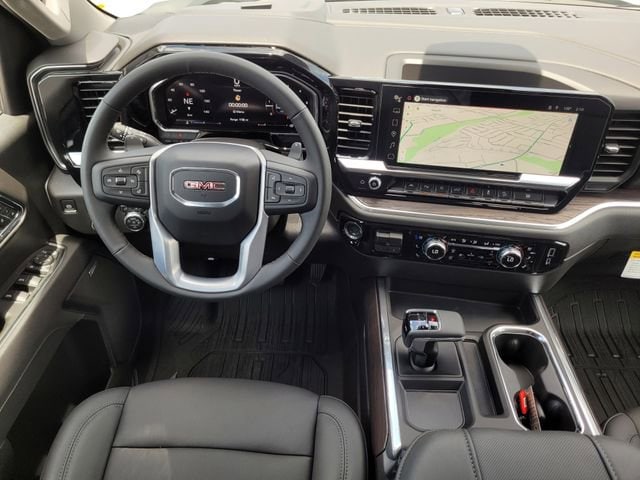 2026 GMC Sierra 1500 SLT - Photo 11