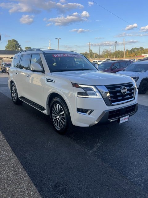 2023 Nissan Armada SL photo 2
