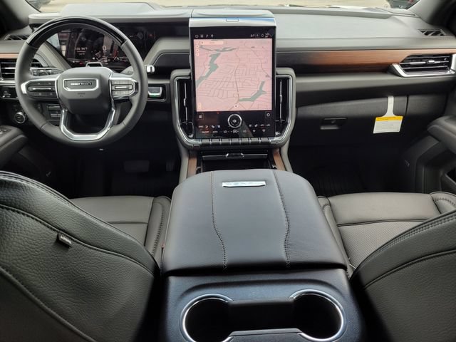 2026 GMC Yukon Denali - Photo 11