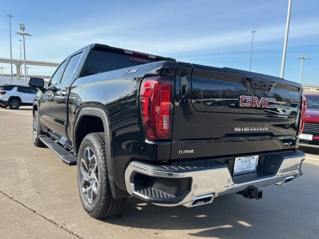 2026 GMC Sierra 1500 SLT - Photo 7