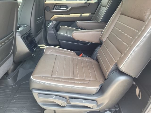 2026 GMC Yukon XL Denali Ultimate - Photo 24