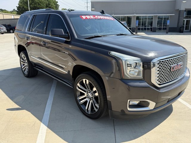 2017 Gmc Yukon Denali photo 3
