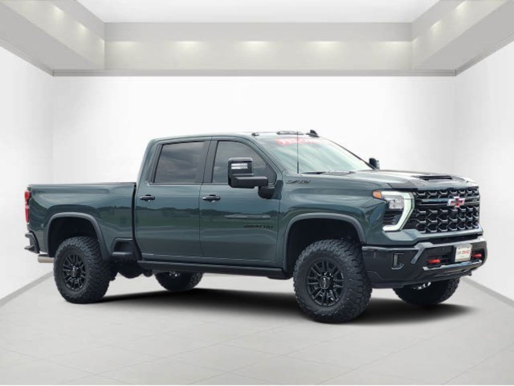 Used 2026 Chevrolet Silverado 2500 HD ZR2 Truck