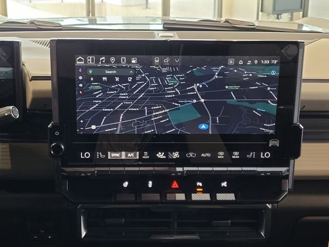 2026 GMC HUMMER EV 2X - Photo 13
