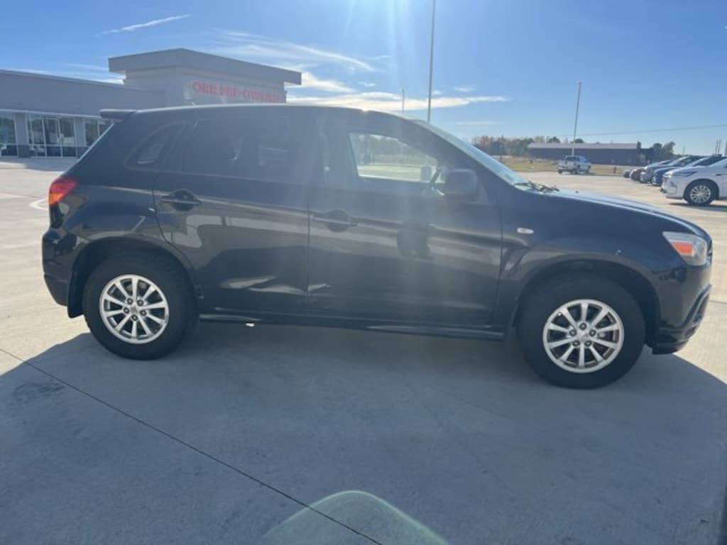 Used 2011 Mitsubishi Outlander Sport ES