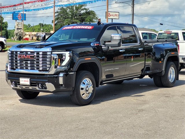 2024 Gmc Sierra 3500 HD Denali photo 3