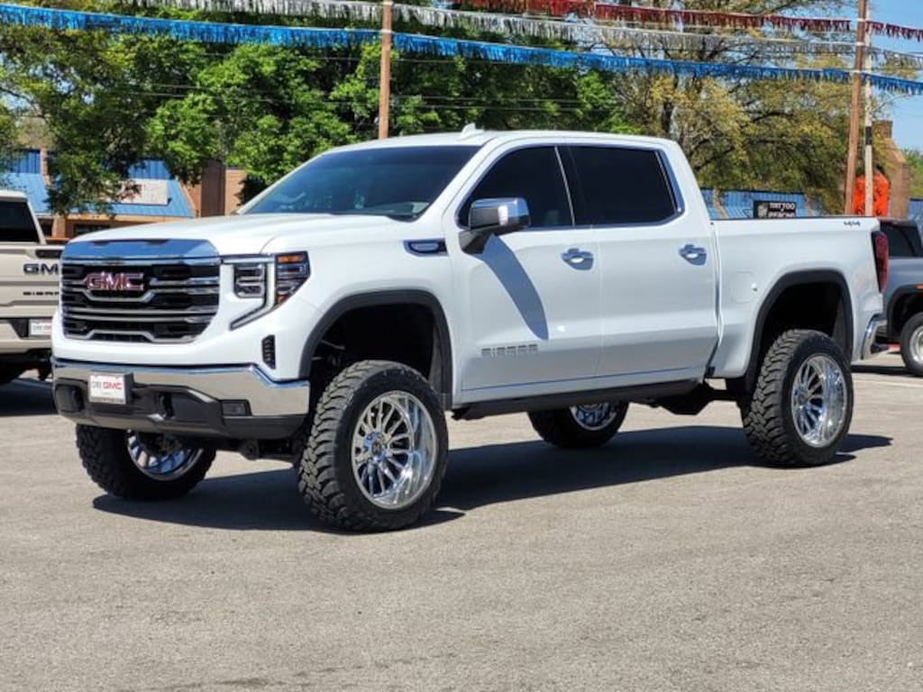 New 2026 GMC Sierra 1500 SLT Truck