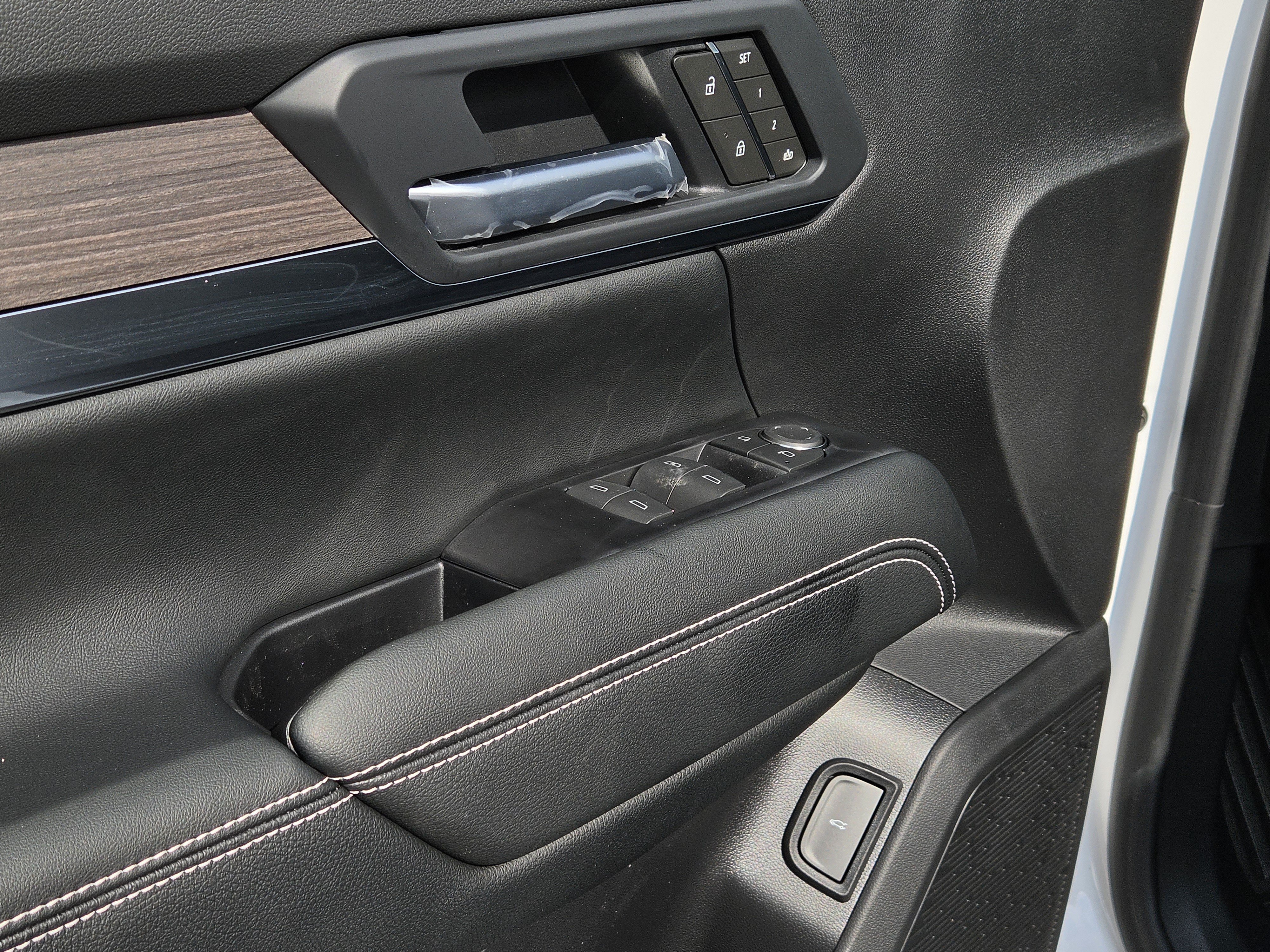 2027 GMC Terrain Denali - Photo 20