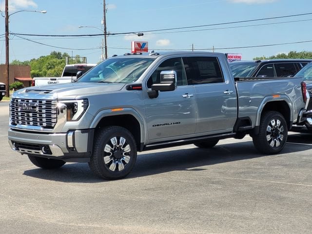 2026 GMC Sierra 2500HD Denali - Photo 3