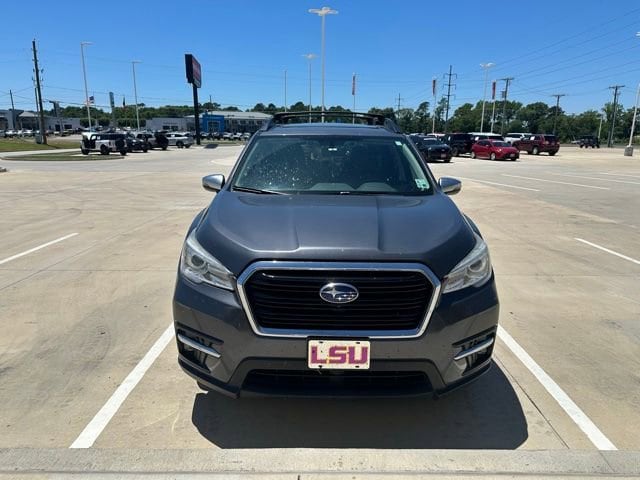 2022 Subaru Ascent Touring's photo