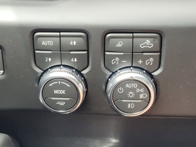 2026 GMC Sierra 1500 AT4 - Photo 18