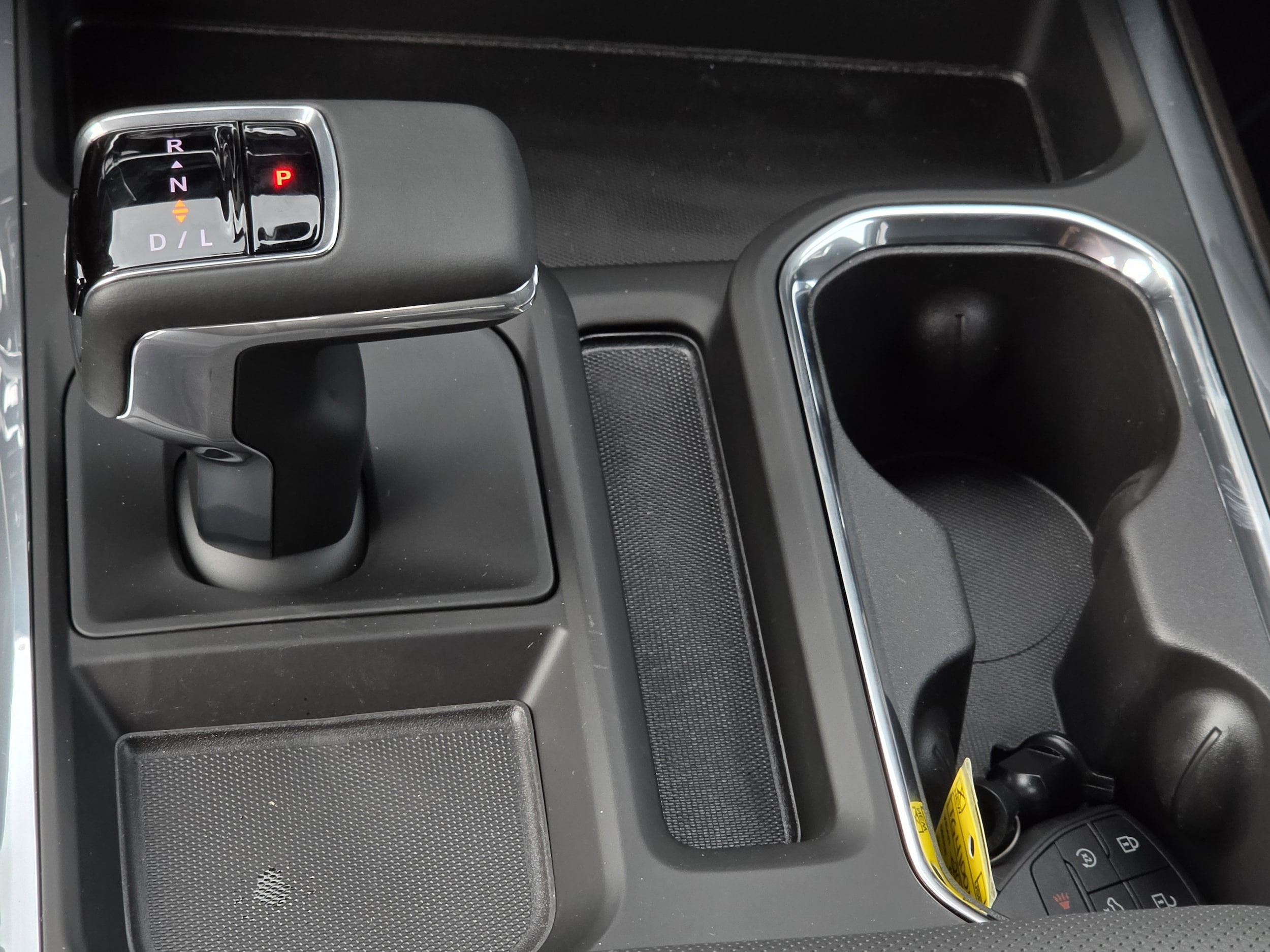 2026 GMC Sierra 1500 SLT - Photo 13