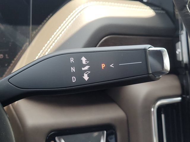 2026 GMC Yukon XL Denali Ultimate - Photo 17