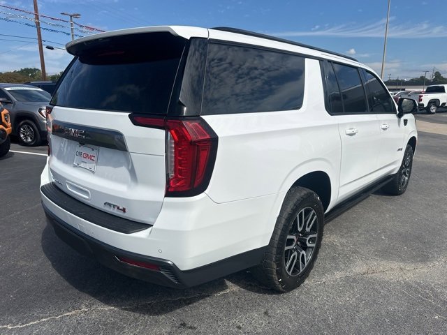 2021 Gmc Yukon XL AT4 photo 4