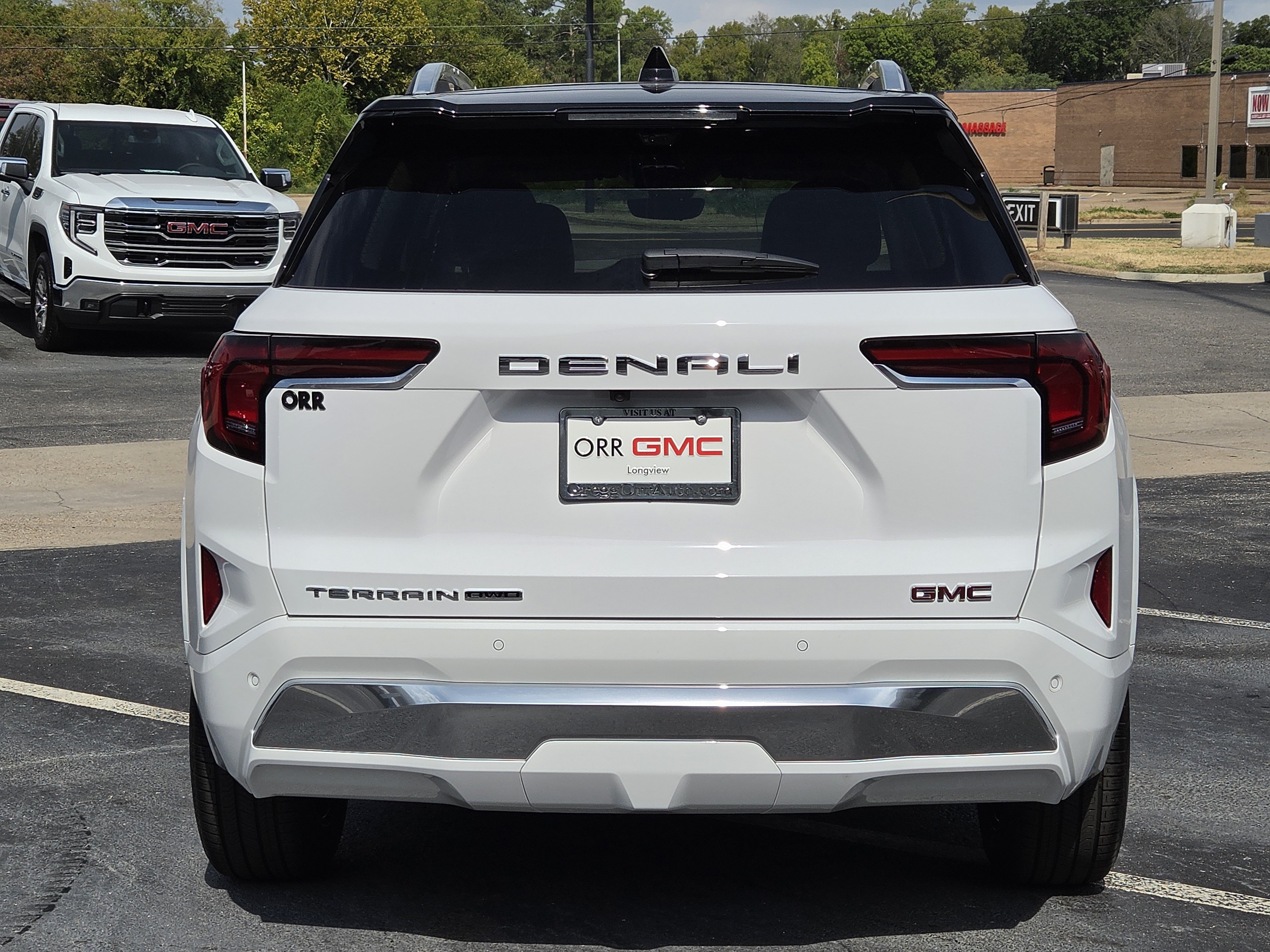 2027 GMC Terrain Denali - Photo 4